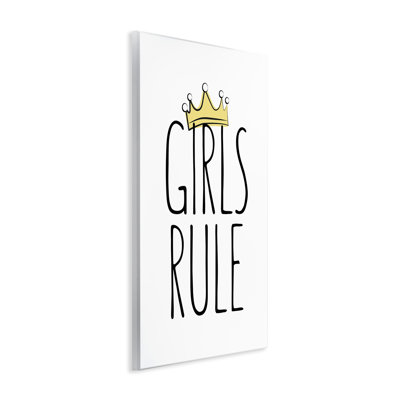 Art mural de filles avec couronne par Martina Pavlova