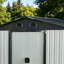 Remise de rangement extérieure en métal 8 pi x 4 pi avec porte coulissante et fondation pour la cour, le patio et la pelouse - blanc et noir