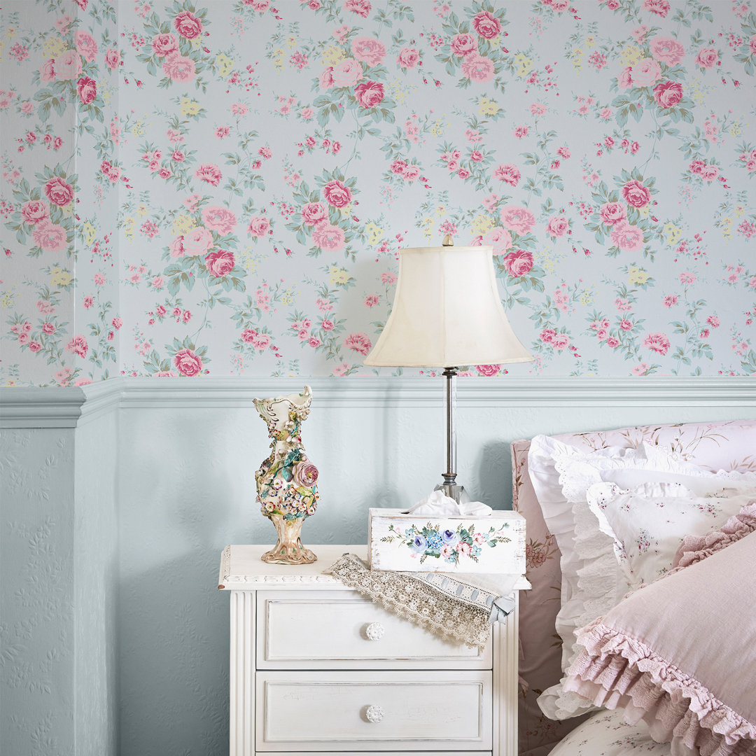 Shabby Elegance by Rachel Ashwell Wild Flower Wallpaper Red Barrel Studio® 