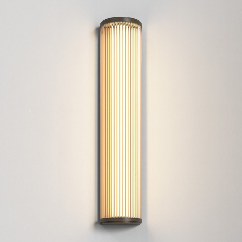Versailles 600 3000K Phase Dimmable, Bronze, 971 Lumens, 2700 Kelvins