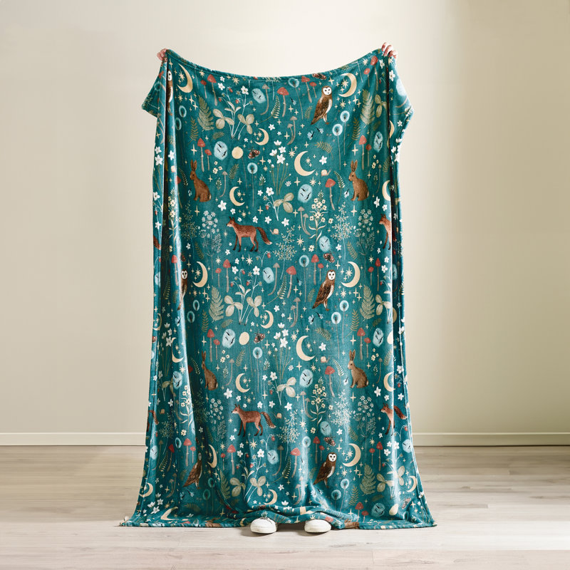 Enchanted Twilight Animals Cosy Fleece Blanket Throw, Green