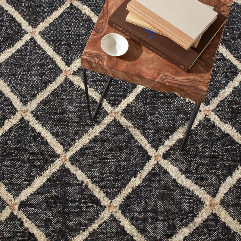 Kali Natural Handwoven Jute Rug, Rectangle 5' x 8', Black/Ivory