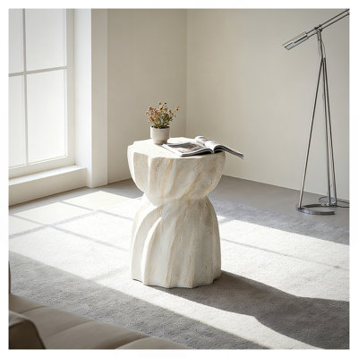 Tables de bout d'extérieur en ciment pour patio, table d'appoint de jardin en faux terrazzo, petite table d'appoint ronde moderne pour l'extérieur, tabouret de jardin en souche d'arbre pour l'intérieur et l'extérieur
