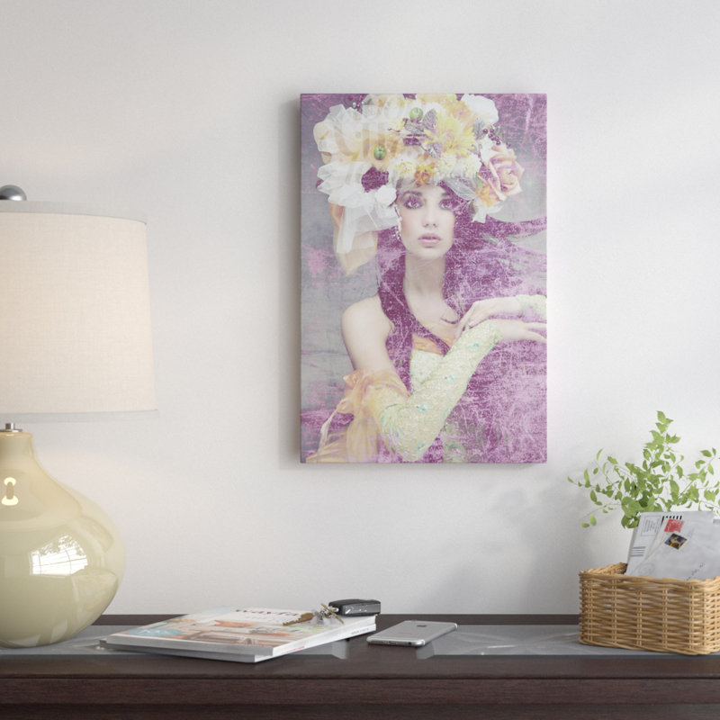 «Flower Lady», impression sur toile, H 26 po x l 18 po x P 1,5 po, Toile tendue