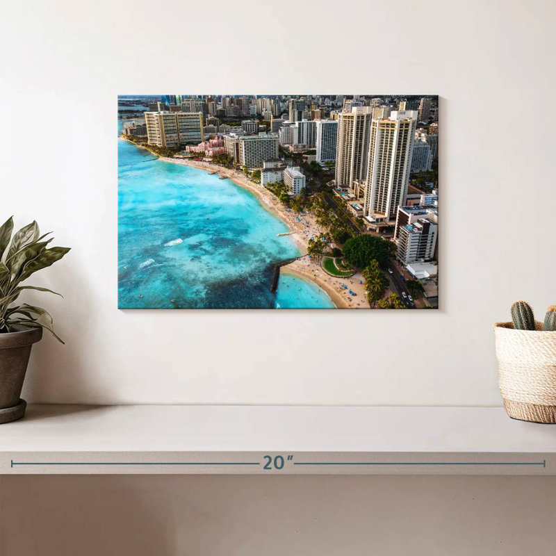 Gillard Waikiki Beach Coastline