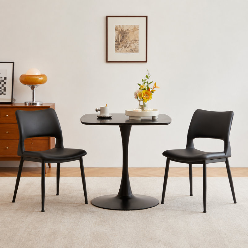 Table bistro Tulipe de style moderne du milieu du siècle, aux bords arrondis et lisses, avec piètement en métal, Noir