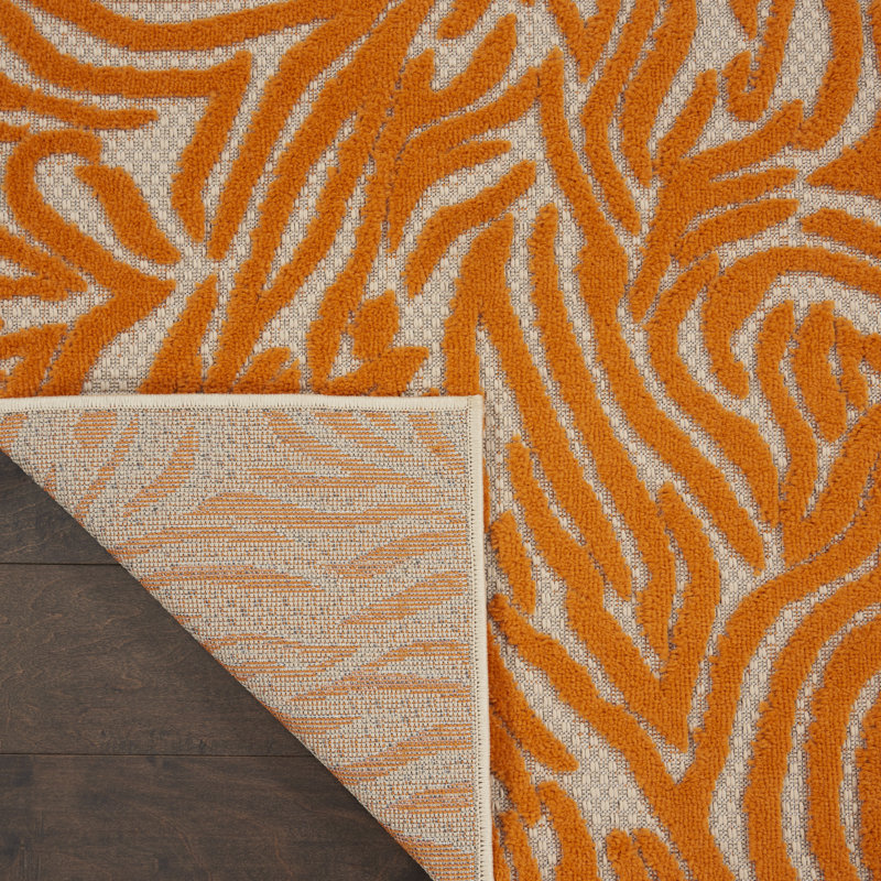 Tapis orange à rayures Newton, Rectangle 5 pi 3 po x 7 pi 5 po