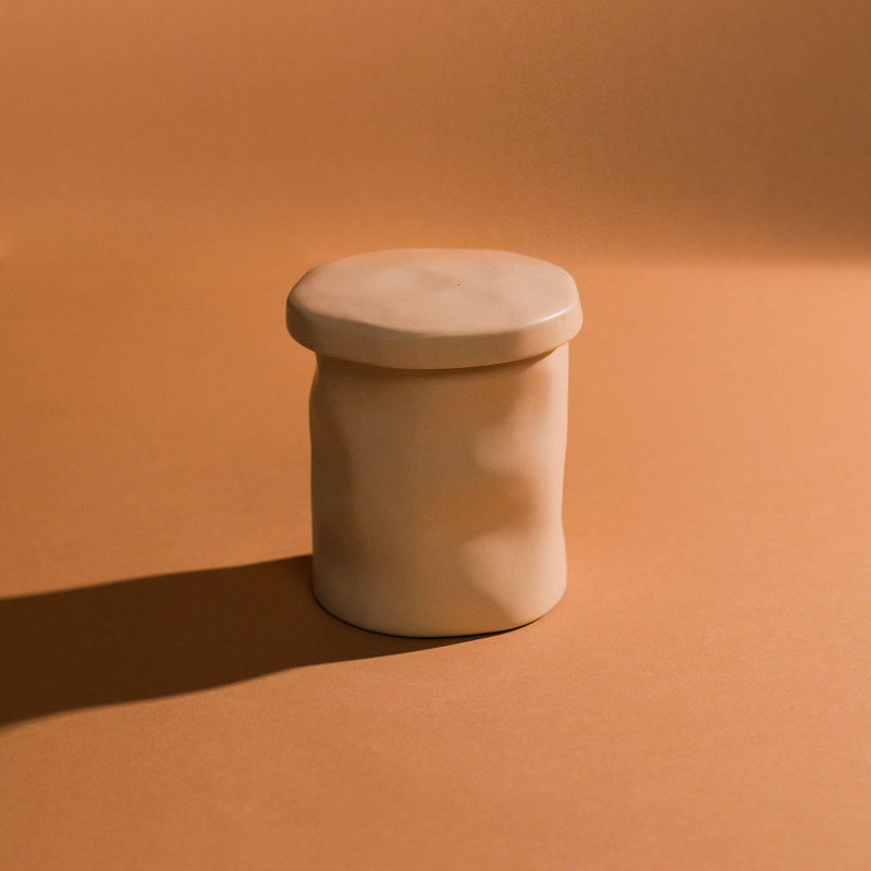 Nola Candle with Lid, Raw Noir
