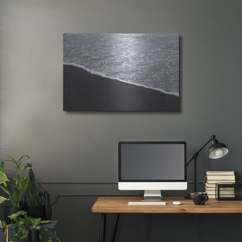 Art mural en métal Rosecliff Heights «Black Sand No. 2» par Tamar Zinna, H 24 po x l 36 po