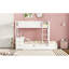 Lit simple superposé simple avec bureau, rangement en blanc - Maximisez l'efficacité de la chambre à coucher avec rangement pratique Twintwin et lit gigogne