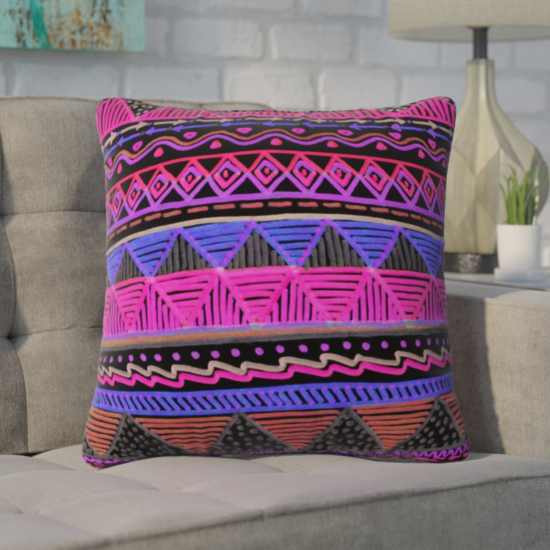 Coussin Lisa Argyropoulos Ocean T Neon, 26 po x 26 po