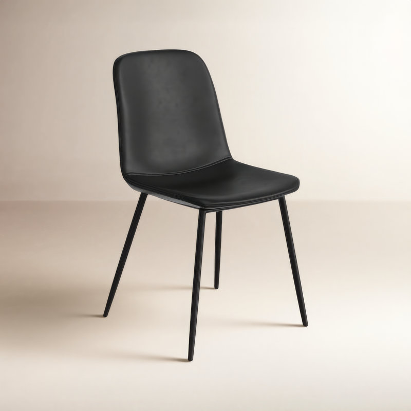 Chaise rembourrée en similicuir Kody , Cuir vegan noir minuit