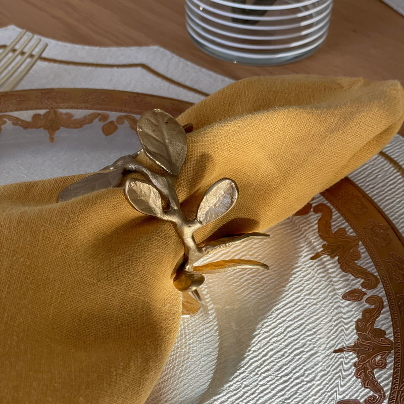 Laurel Crown Gold Napkin Ring P/4