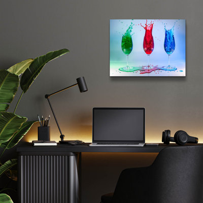 " Drink Splash 5 " by Gordon Semmens