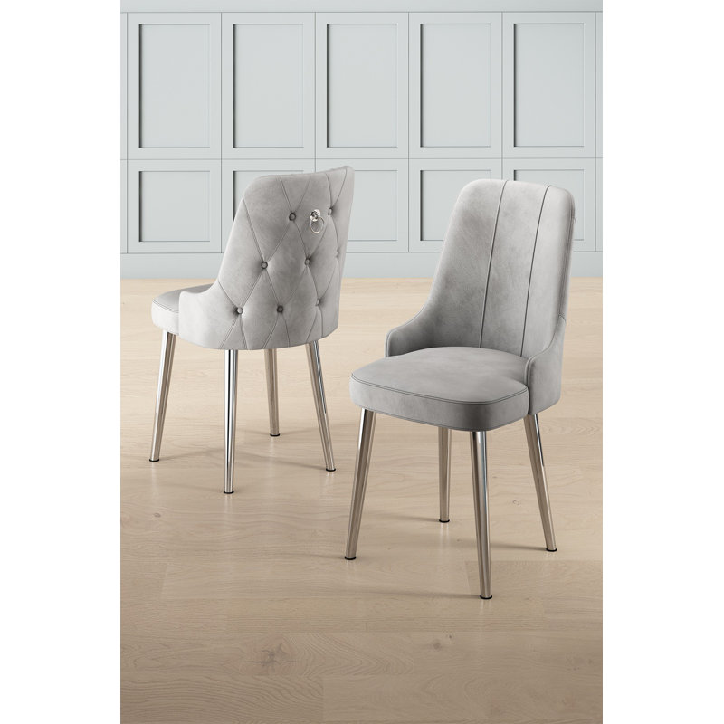 Ensemble de chaises modernes gris (4 pièces), 18,1 x 37,0 x 18,1 pouces | Cadre 100% métal avec finition chromée | Tissu Babyface, dossier en mousse avec 22 garnitures en mousse, siège en mousse avec garniture 28 po | Élégant et durable pour la maison et l'hôtel