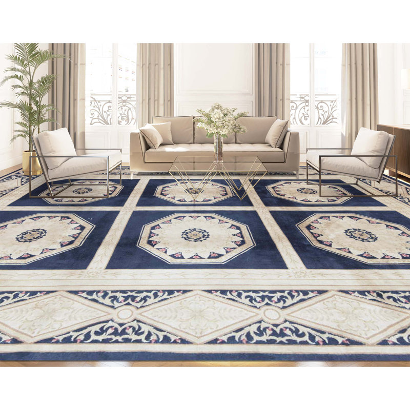 Savonnerie Wool Southwestern Area Rug