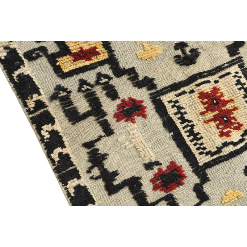 Runner Iniguez Gray Rug