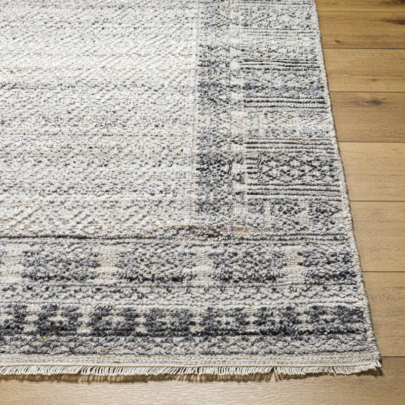 Indoor / Outdoor Rug, Runner 2'6" x 8'
