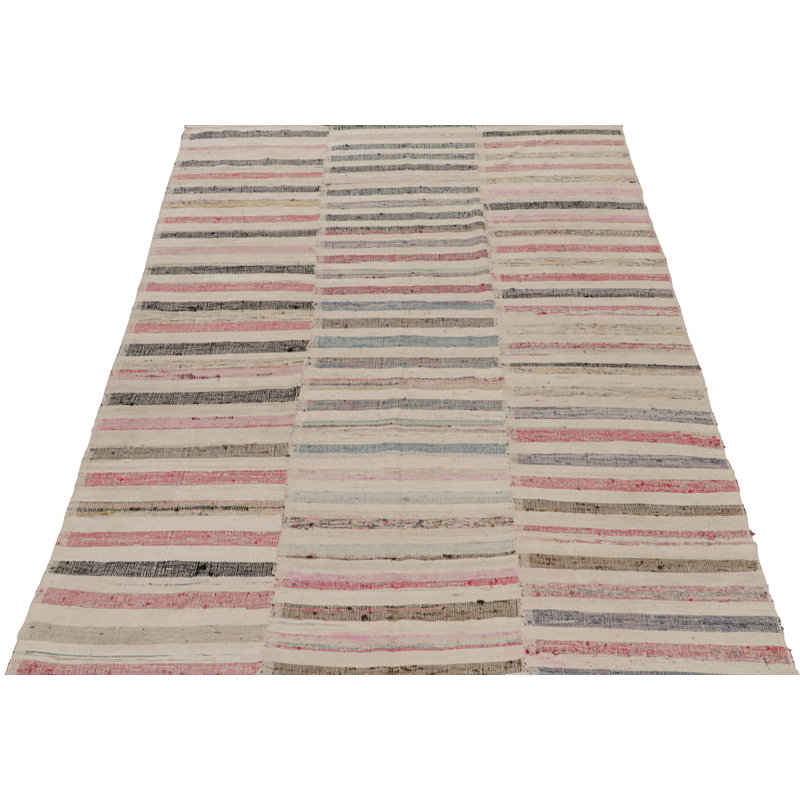 Handmade Wool Area Rug, Rectangle 6'11" x 9'10"