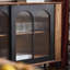 Vitrine en verre courbé rétro