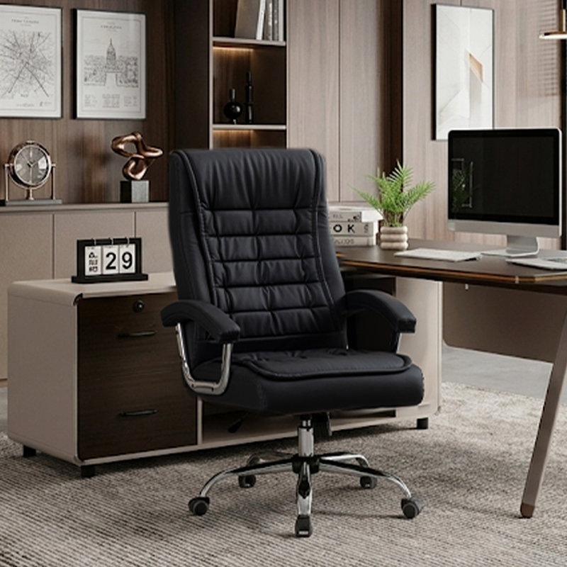 Fauteuil de direction en cuir synthétique à haut dossier avec coussin à ressorts, fauteuil d'ordinateur pivotant ergonomique avec accoudoirs chromés, capacité de 350 lb pour le bureau personnel, noir