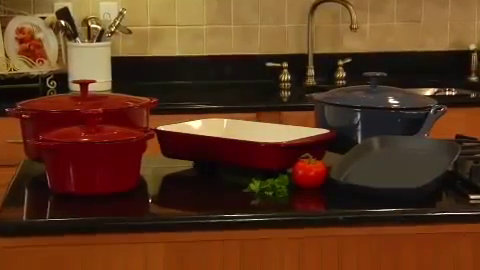 Provencal Blue Enameled Cast Iron 3 Qt Round Casserole with Lid