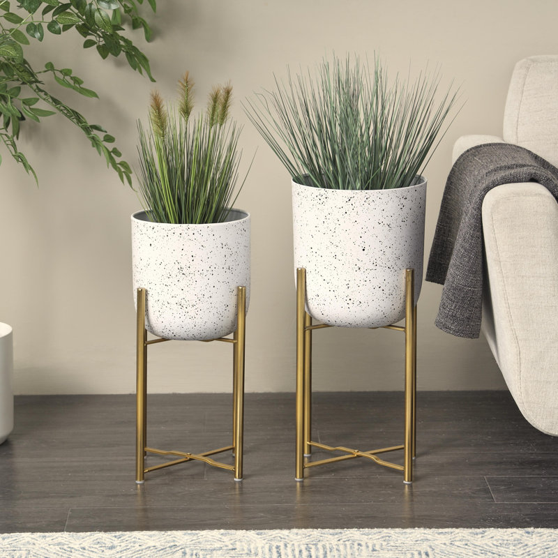Cole and Grey 2-Piece Metal Dome White Plant Stands Indoor Outdoor Planter with Removable Stand Set