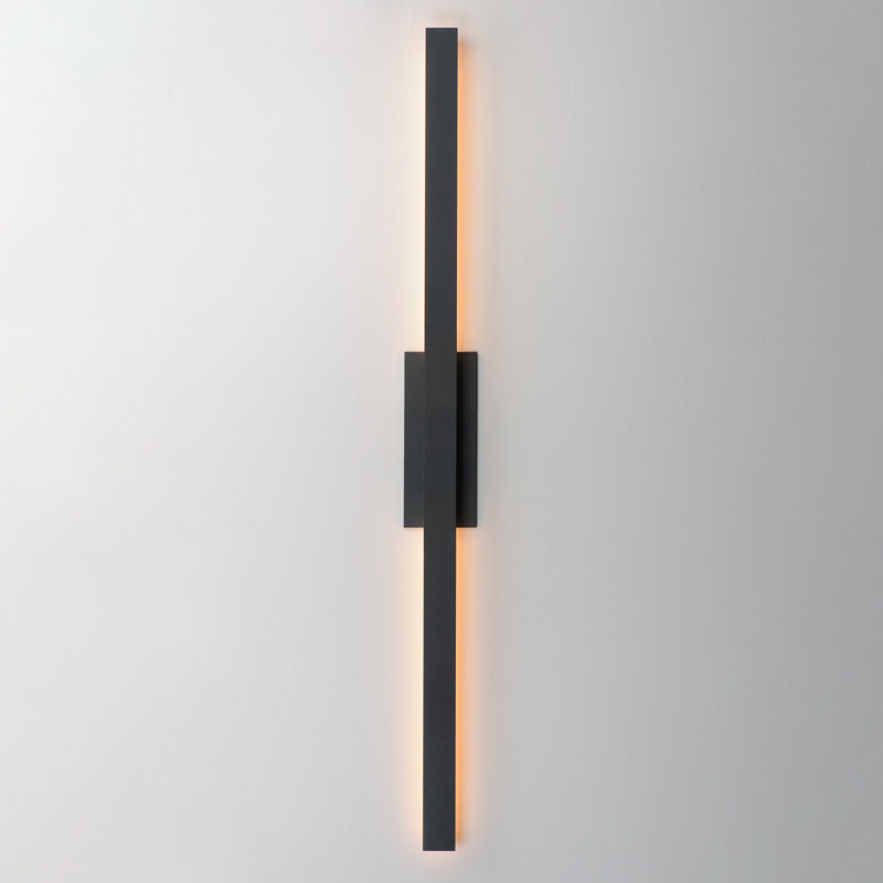 Fixation murale Chesnet, Noir, H 36 po x l 4,5 po x P 2,75 po