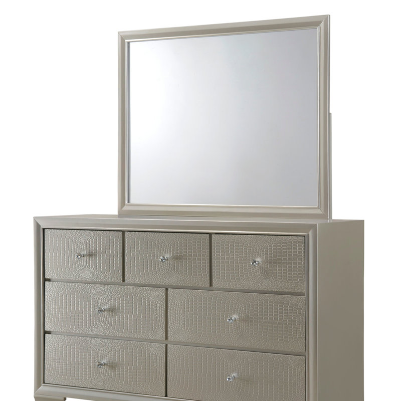 Millerville Solid Wood 58.4'' W 7 - Drawer Dresser, Champagne