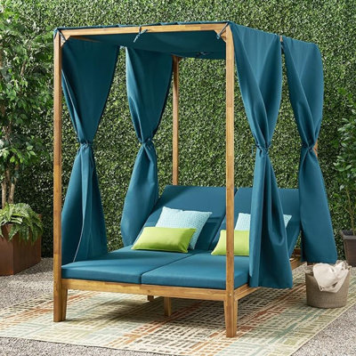 KENZIE DAYBED