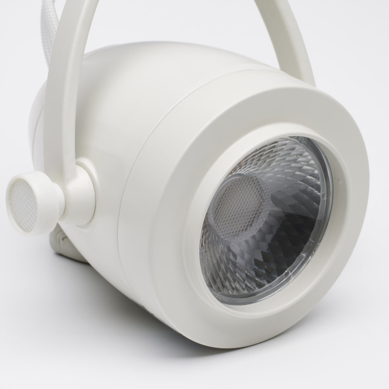 Ensemble d'éclairage sur rail 3 lumières 3 watts à DEL 12 watts par tête 3000K 4 pieds 36 degrés , Blanc