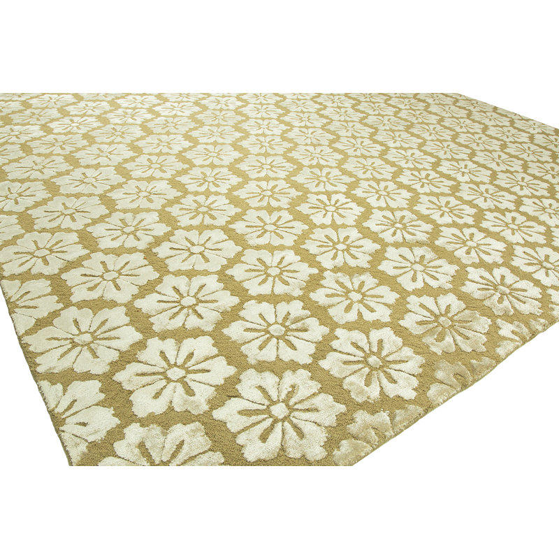 Floral Area Rug in Gold, Rectangle 8' x 10'