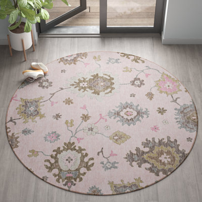 Lummus Washable Damask Indoor / Outdoor Rug
