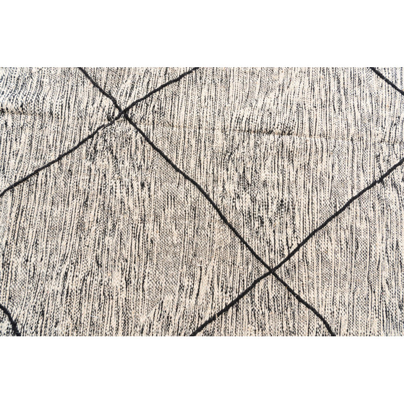 Odea Black and White Rug