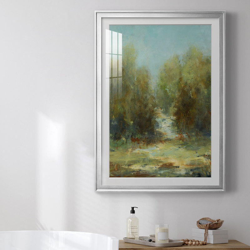 A Walk In The Woods, reproduction encadrée de qualité supérieure, L 30,5 po x H 42,5 po, Encadrement argenté