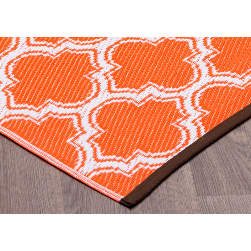 Tapis géométrique orange / blanc Nanafalia, Rectangle 6 pi x 9 pi