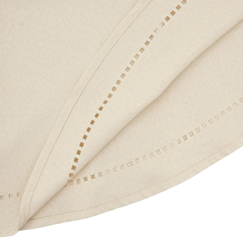 Nappe ronde ajourée à découpes au laser 60 po - Ivoire, Ivoire ivoire