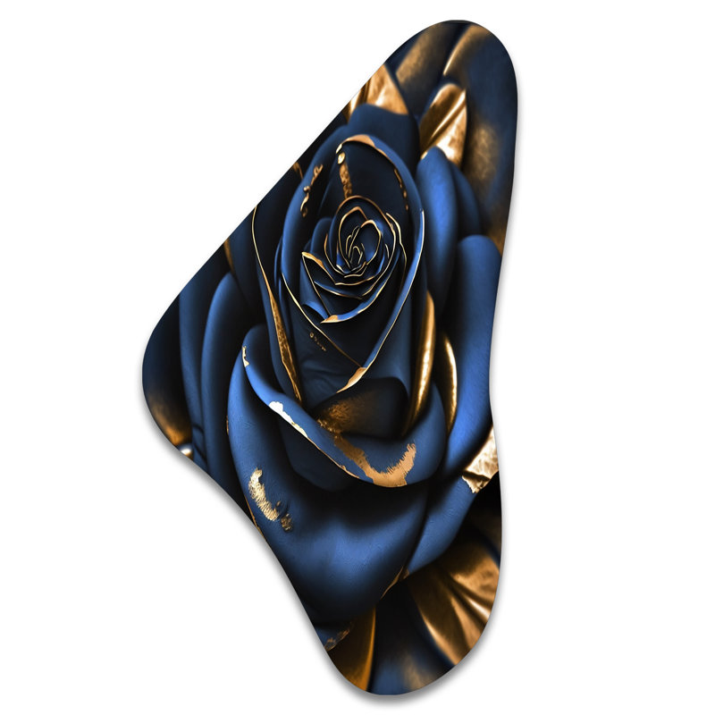 «Gilded Rose In Kings Blue II», art floral asymétrique en forme de rose Boomerang, H 31 po x l 17 po