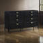 Commode Jack, 8 tiroirs, poignées en métal doré, bois noir brossé