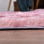 Tapis rose à poils longs Darric-639414956