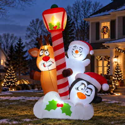 Décorations d'extérieur gonflables de Noël 10 pi, poteau lumineux festif avec renne, bonhomme de neige et pingouin, décor de cour de Noël à DEL intégré pour les fêtes et les événements