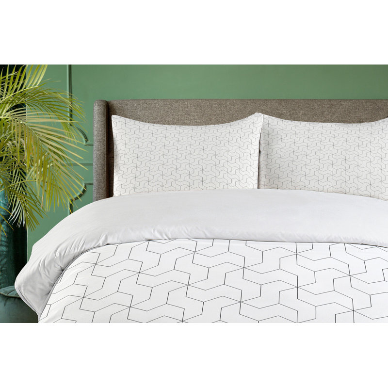 No Duvet Cover, California King Duvet Cover + 2 Standard Shams