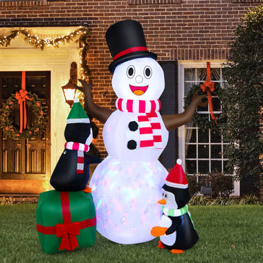 Hugging Snowman Friends Salt and Pepper Shakers 3 Tall Christmas Winter