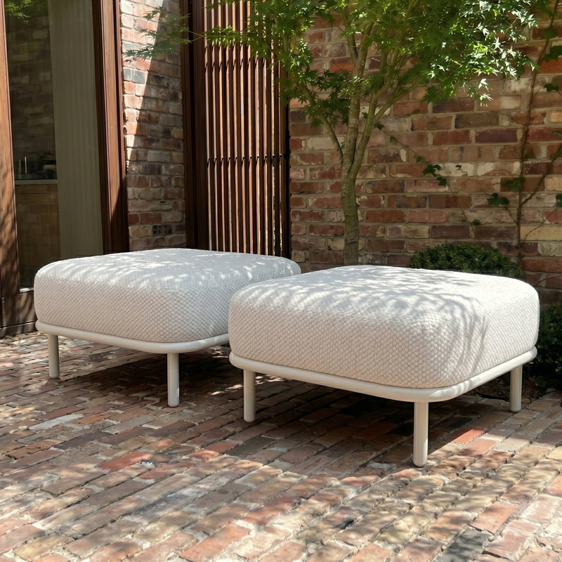 Ensemble de repose-pieds d'extérieur moderne en aluminium avec coussins confortables (ensemble de 2), Blanc
