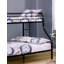 Lit simple superposé au dessus d'un lit double en métal de style contemporain avec échelle en angle-1628638210-1628638221