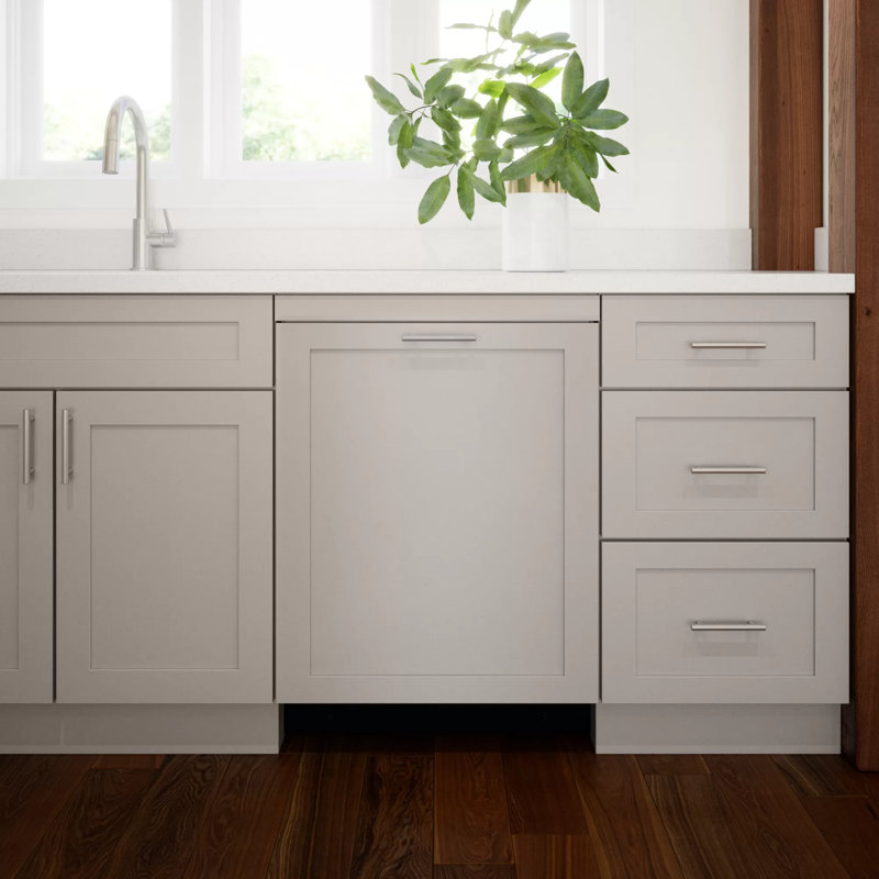 800 Series 24" Top Control Smart Built-In Dishwasher with 3Rd Rack and 42 Dba