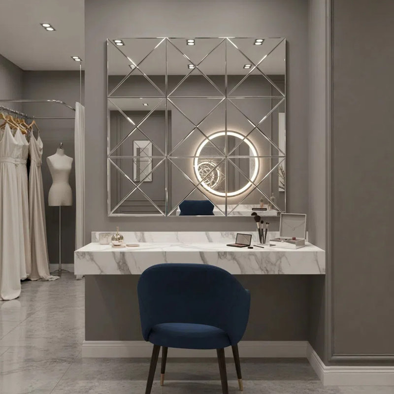Grand miroir mural carré en verre biseauté