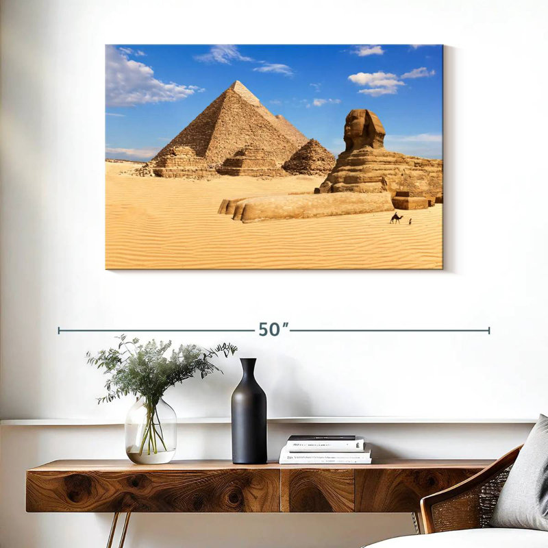 Sphinx d'Adella et grande pyramide de Gizeh