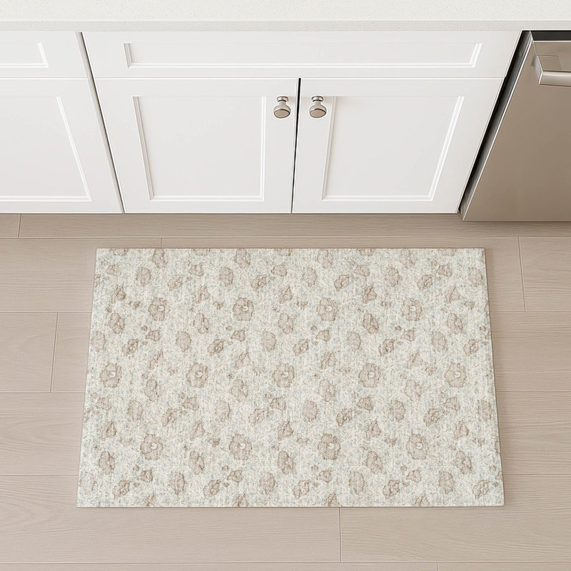 Machine Washable Indoor/Outdoor Chantille ACN2792 Floral Rug, Ivory, 2'6" x 3'10"