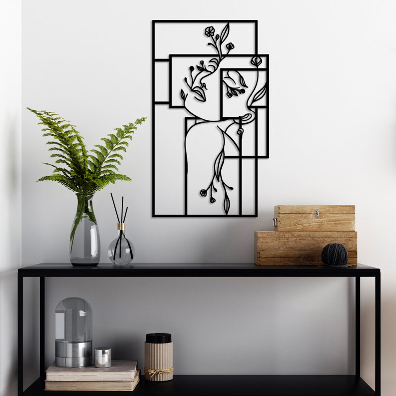Elegant Black Decorative Metal Wall Accessory, 27.6 x 27.6 inches | 100% Metal Construction, Thickness: 0.06 inches | Easy Wall Mounting, Stylish Home Decor for Living Room & Office, Durable and Chic Design